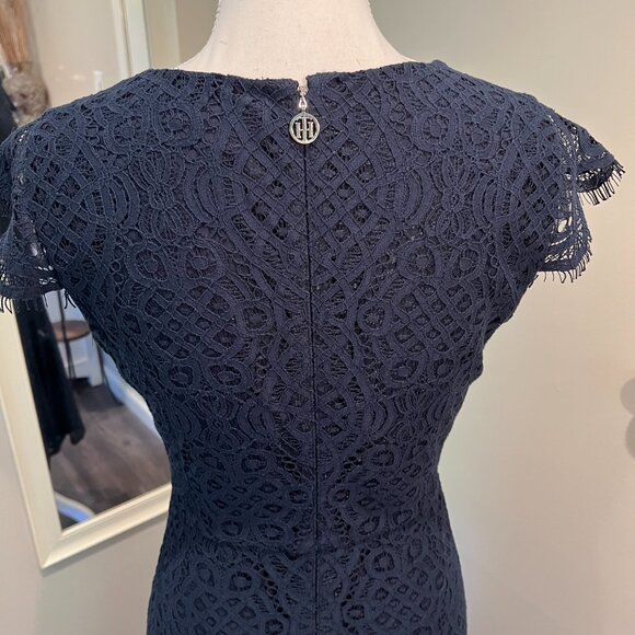 Tommy Hilfiger Navy Blue Lace Cap Sleeve Hi Low Dress, Size 6 - Picture 11 of 16